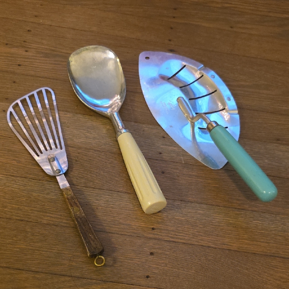Vintage Cooking Utensils: Set 3: Foley Pot Strainer-Ekco I/C Scoop-Fish Spatula